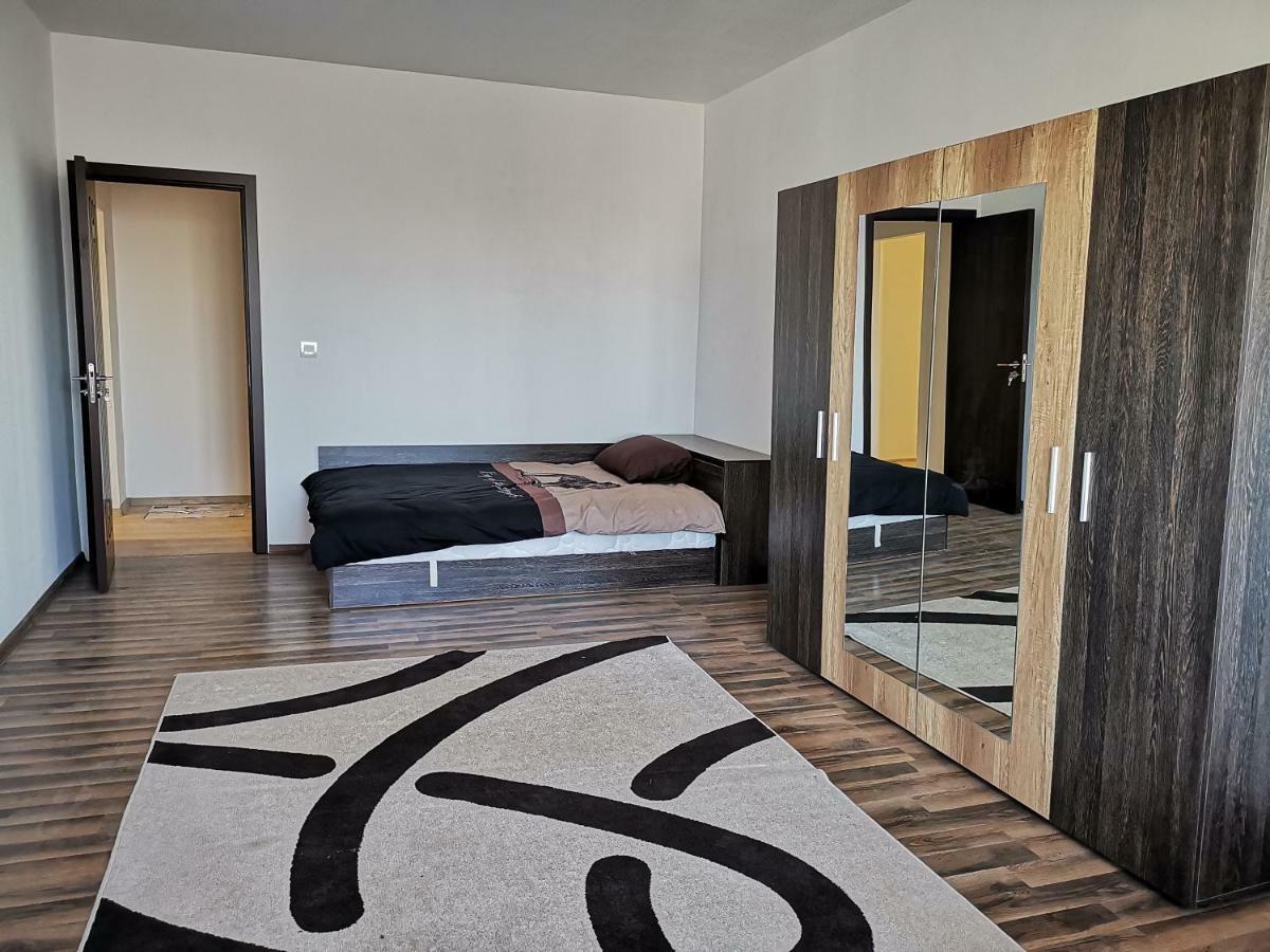 Tora Mora Apartment Varna ภายนอก รูปภาพ